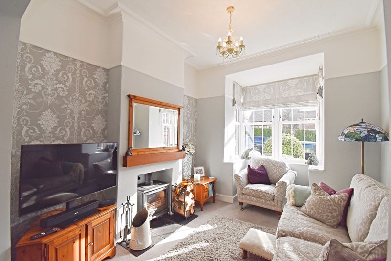 Sitting Room- click for photo gallery